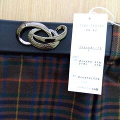 【未着用】昭和レトロ　春秋スカート２７の画像