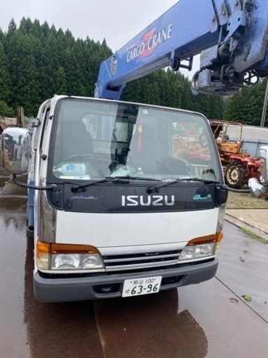 いすゞ　ユニック  四段　リモコンあり