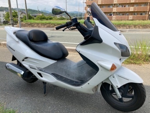 人気のビッグスクーター　フォルツァ250 乗って帰れます