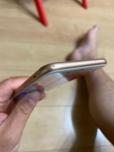 iPhone8 64GB SIMフリーゴールド