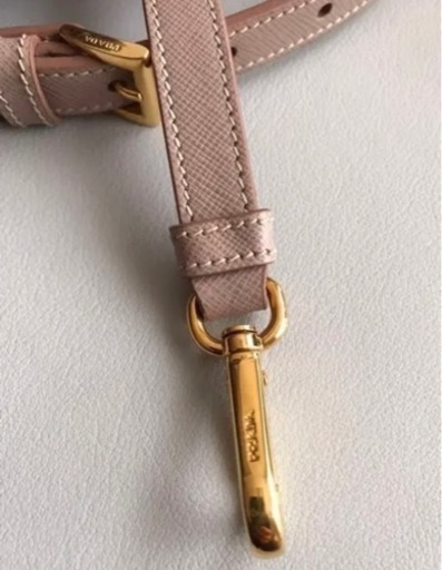 PRADA ショルダーストラップ