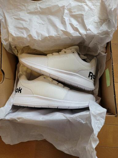 [取引中] Reebok スニーカー