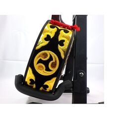 沖縄三線　真壁 / 黒木 / 本皮張り / 新品 ハードケース 付　琉球 / 弦楽器 / 三味線　[8u]の画像