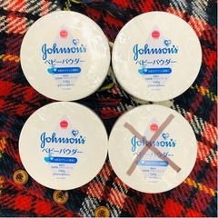 さらさらベビーパウダー (Johnson &Johnson)