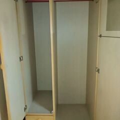 洋服タンスの画像