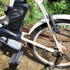 【要修理】Panasonic電動機付き自転車コンパクトタイプ白色JUNK【重要】付随事項を内容文に書きました。必ずお読み下さい。2022年8月18日の投稿後、相当数なお問い合わせを頂戴しております。の画像