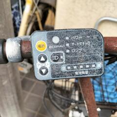 【要修理】Panasonic電動機付き自転車コンパクトタイプ白色JUNK【重要】付随事項を内容文に書きました。必ずお読み下さい。2022年8月18日の投稿後、相当数なお問い合わせを頂戴しております。の画像