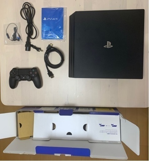【美品】PlayStation®4 Pro  1TB & ソフト 70001