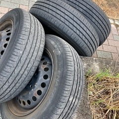 185 65 15 ホンダ　フリード　PCD100 4穴　シャト...