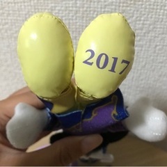 ディズニー ★ ミッキー ファッショナブルイースター  2017 ぬいぐるみバッジ タグ付きの画像