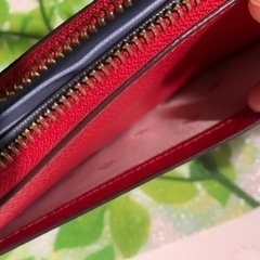 美品です❗️kate spade new york 長財布/赤色　の画像