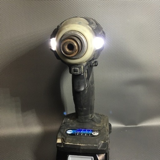 マキタ 40V  黒 TD001G インパクトドライバー　中古