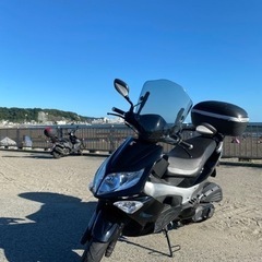 250ccのスクーターですの画像