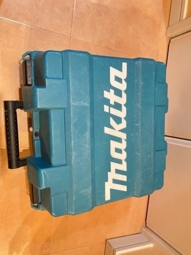 Makita 石膏ボード用釘打ち機値引き中