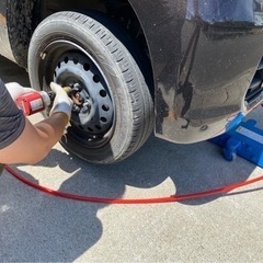 【整備士さん高報酬】タイヤ交換のお仕事です。の画像