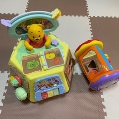 お値下げ！おすわり期、ハイハイ期の赤ちゃんにピッタリ！おもちゃ2...