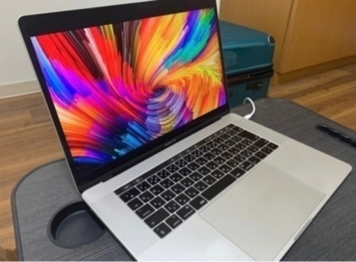 8月20日、21日の取引で60000円でお譲りします！mac book pro取りに来て頂ける方限定です！