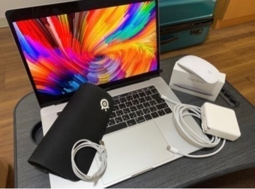 8月20日、21日の取引で60000円でお譲りします！mac book pro取りに来て頂ける方限定です！