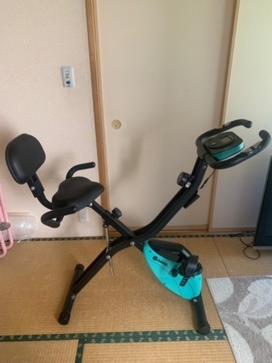折りたたみ式　エアロバイク　使用少ないです。