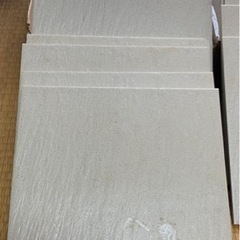 本日最終　【中古良品】タイル　ベージュ　30×30×0.88cm...