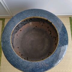 超美品　なまこ釉薬の火鉢　象嵌線描き模様 　5000円を3000円に値下げですの画像