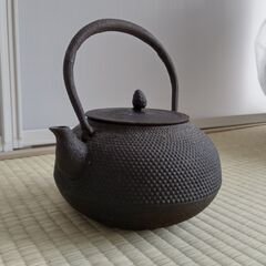 超美品　なまこ釉薬の火鉢　象嵌線描き模様 　5000円を3000円に値下げですの画像