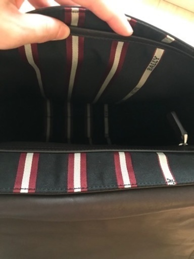 BALLY レザーショルダーバッグ　新品未使用
