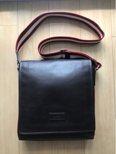 BALLY レザーショルダーバッグ　新品未使用