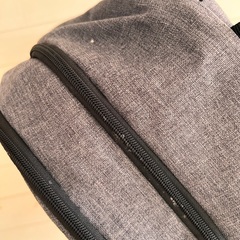 ビラボンバックパック 中古 通学向き グレーの画像