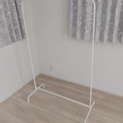【美品】IKEA - MULIG ムーリッグ
洋服ラック、ホワイト、99x152cmの画像