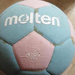 モルテン(molten) サッカーボール サッカー2200 軽量3号 ピンク×シアン F3S2200-PC

の画像