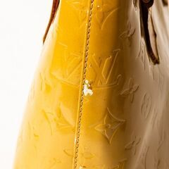LOUIS VUITTON ヒューストン モノグラムヴェルニ イエロー 品番v21-456の画像