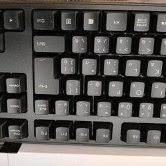 【新品】パソコン　キーボードの画像