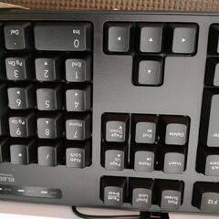 【新品】パソコン　キーボードの画像