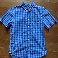 GAP シャツ　XSサイズ