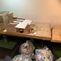 閉店したお店の残留物、どれでも譲ります