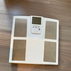 体重計　タニタの画像