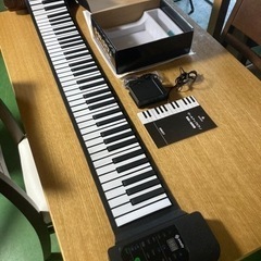 ● ロールアップピアノ、88鍵盤、定価12370円