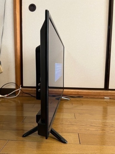 【まだあります】32V型 地上・BS・110度CS デジタルハイビジョン液晶テレビ