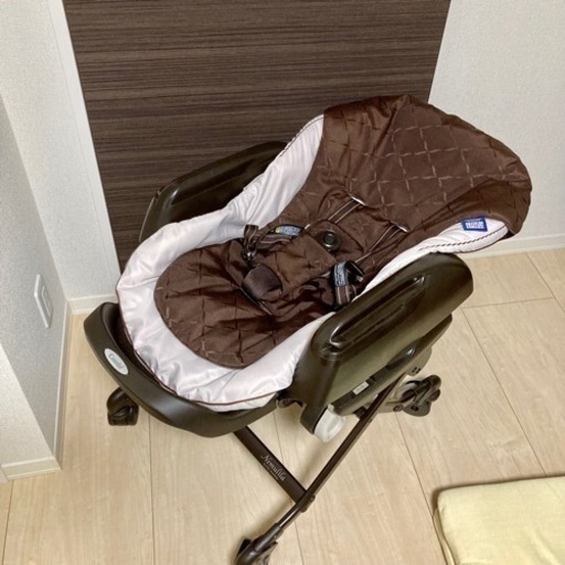 ご相談中】ネムリラ【電動バウンサー】【ハイローチェア】