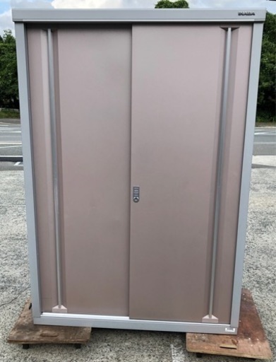 ⭐︎中古品　イナバ　物置　131×54×190cm  収納用品⭐︎