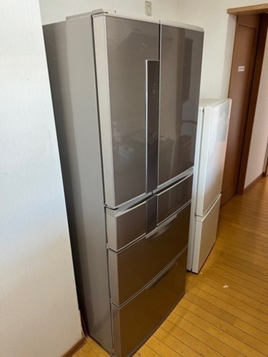 三菱 ノンフロン冷凍冷蔵庫 555L