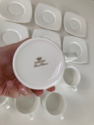 【美品】ナルミ食器　カップ＆ソーサー　