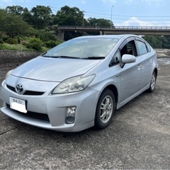 トヨタ　プリウス　ZVW30  22年式　ハイブリッド