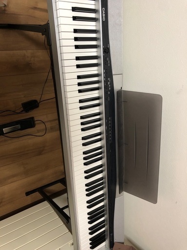 電子ピアノ　CASIO Privia PX-100