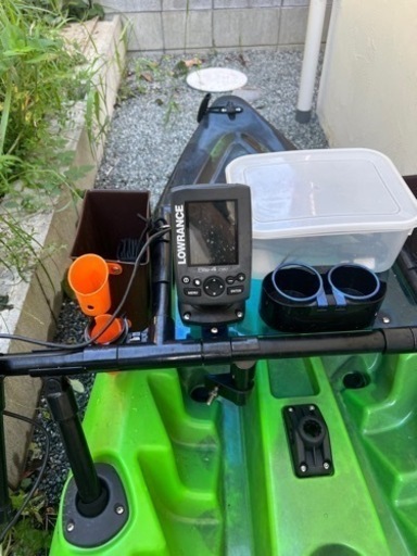 ディスカバリーカヤック　フィッシングカヤック　魚群探知機付き