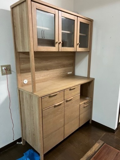 キッチンシェルフ　食器棚　台所収納