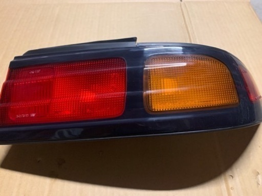 [売約済][中古]日産純正　S14シルビア後期　リアガーニッシュ&テールライトレンズ