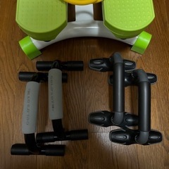 取引中ステッパー　腕立て　チューブ　など　トレーニングにの画像