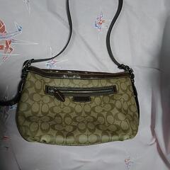 COACHのショルダーバックの画像